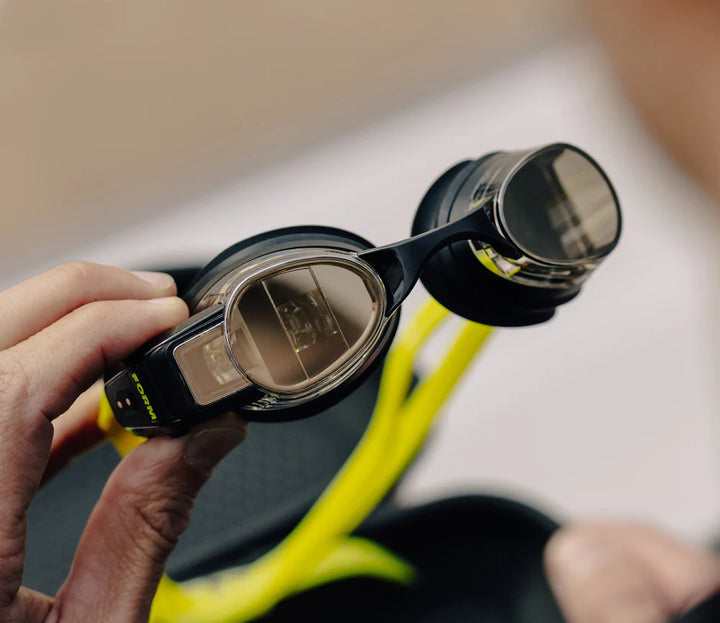 FORM 2 SMART SWIM GOGGLES